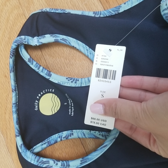 Anthropologie athletic tank top - Picture 2 of 5